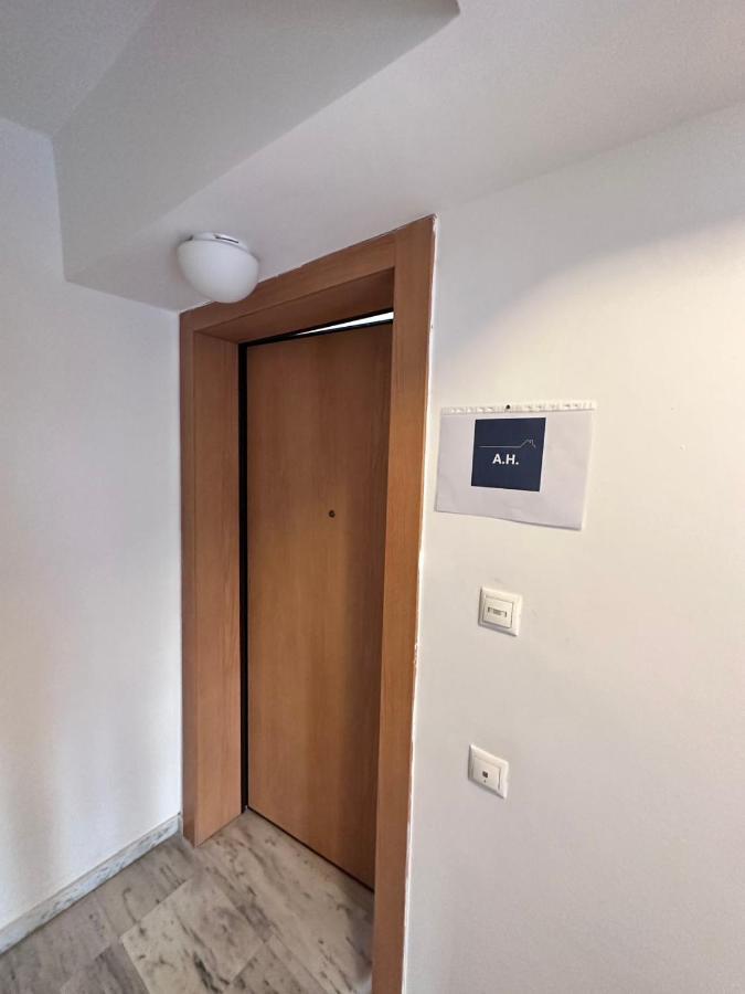 Ah Your Property In אתונה מראה חיצוני תמונה